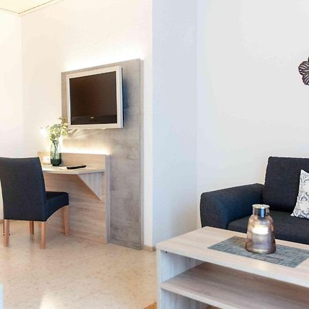 Gaestehaus Am Fuerstweg Heuchelheim-Klingen Ngoại thất bức ảnh