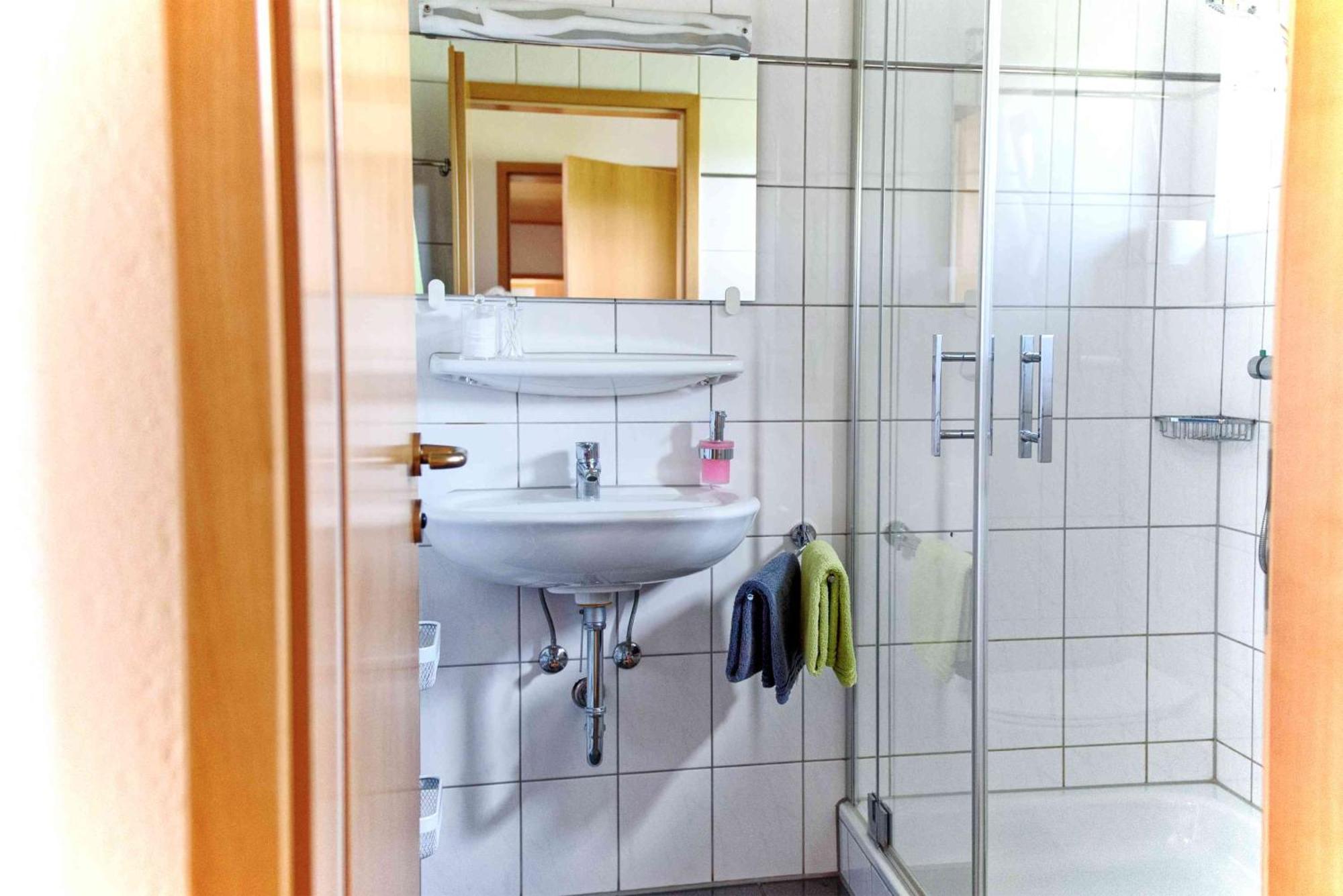 Gaestehaus Am Fuerstweg Heuchelheim-Klingen Ngoại thất bức ảnh